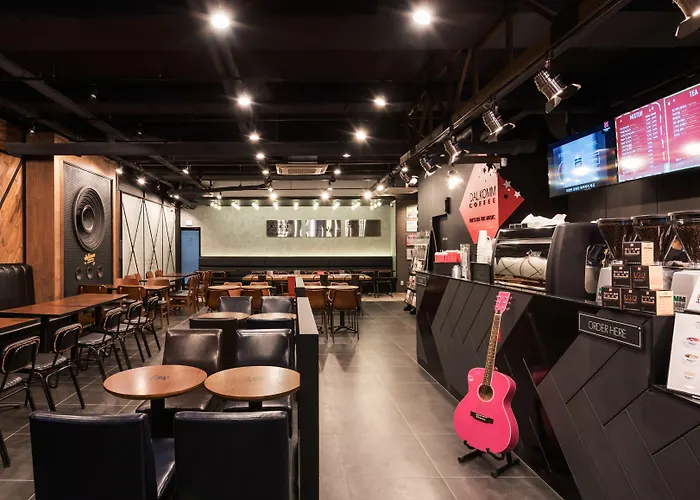 Отель Hotel The Designers Yeouido