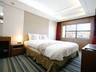 Отель Hotel The Designers Yeouido 3*