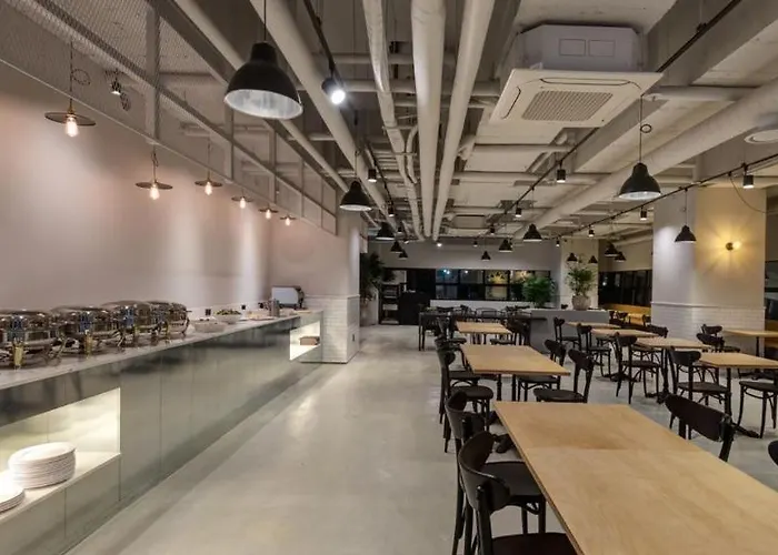 Отель Hotel The Designers Yeouido 3*